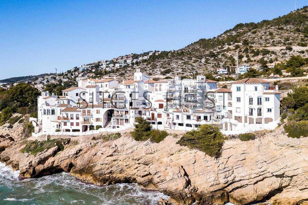 Alojate En Una Torre Sobre El Mar Apartman Sitges Kültér fotó